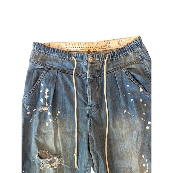 Women S Free People Mixed Up Distressed Utility Jeans Denim Pants Splatter - Picture 2 of 7